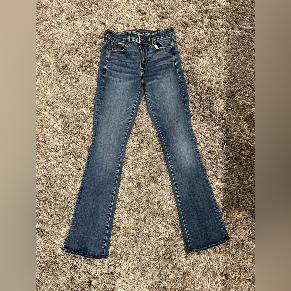American Eagle AE - women’s hi waist kick boot cut slightly flared jeans size 4
